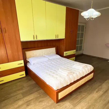 Sunrest * Durrës